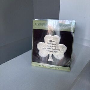 Celtic Shamrock hanging piece with Velvet ribbon to hang